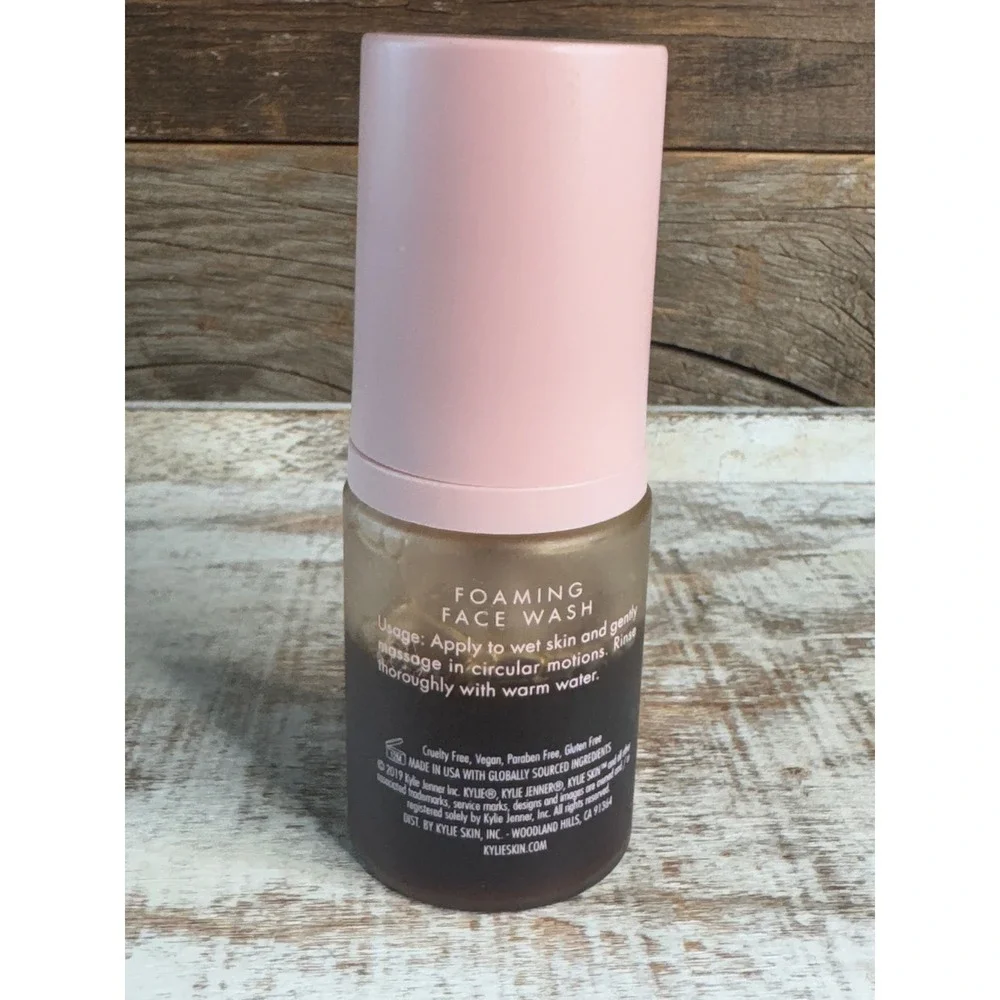 Kylie Skin By Kylie Jenner Foaming Face Wash 1oz Travel Size New MSRP $12